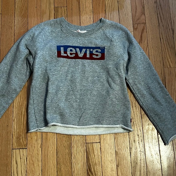 Levi's Womens‎ Cropped Gray Crew Neck Long Sleeve Sweatshirt Size Small - Picture 1 of 2